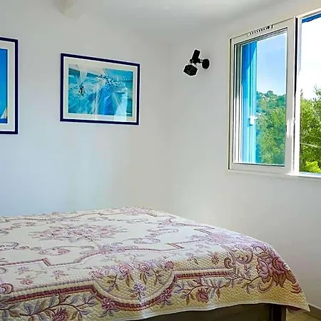 Maison Bord De Vue Exceptionnelle Avec Acces Prive *