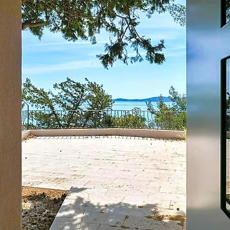 Maison Bord De Vue Exceptionnelle Avec Acces Prive Ferienhaus